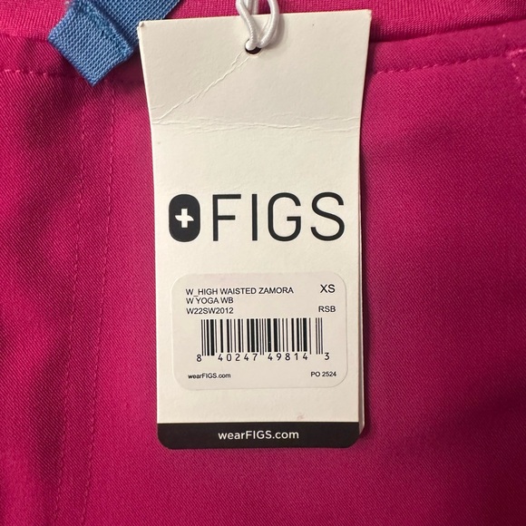 Figs NWT Raspberry Zamora jogger scrub pants - Picture 11 of 13